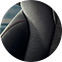 Closeup of Ebony Leather with Ultrasuede™ / Gros plan sur le cuir ébène avec Ultrasuède<sup>MD</sup>